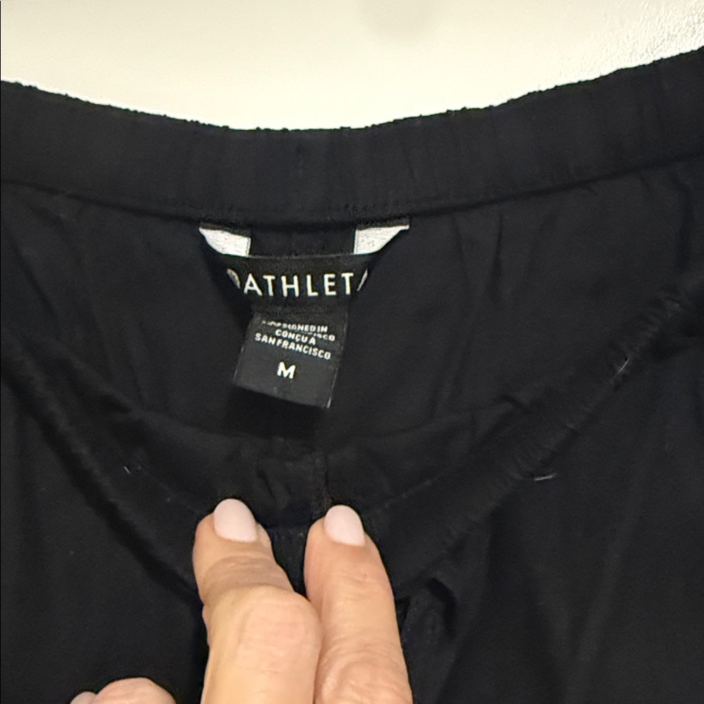 Athleta Paradise Mid Rise Wide Leg Black Women's Pant - Medium - Picture 4 of 6